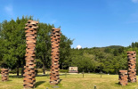 No-ni-tatsu monument / Mitsuo Kasatsuji